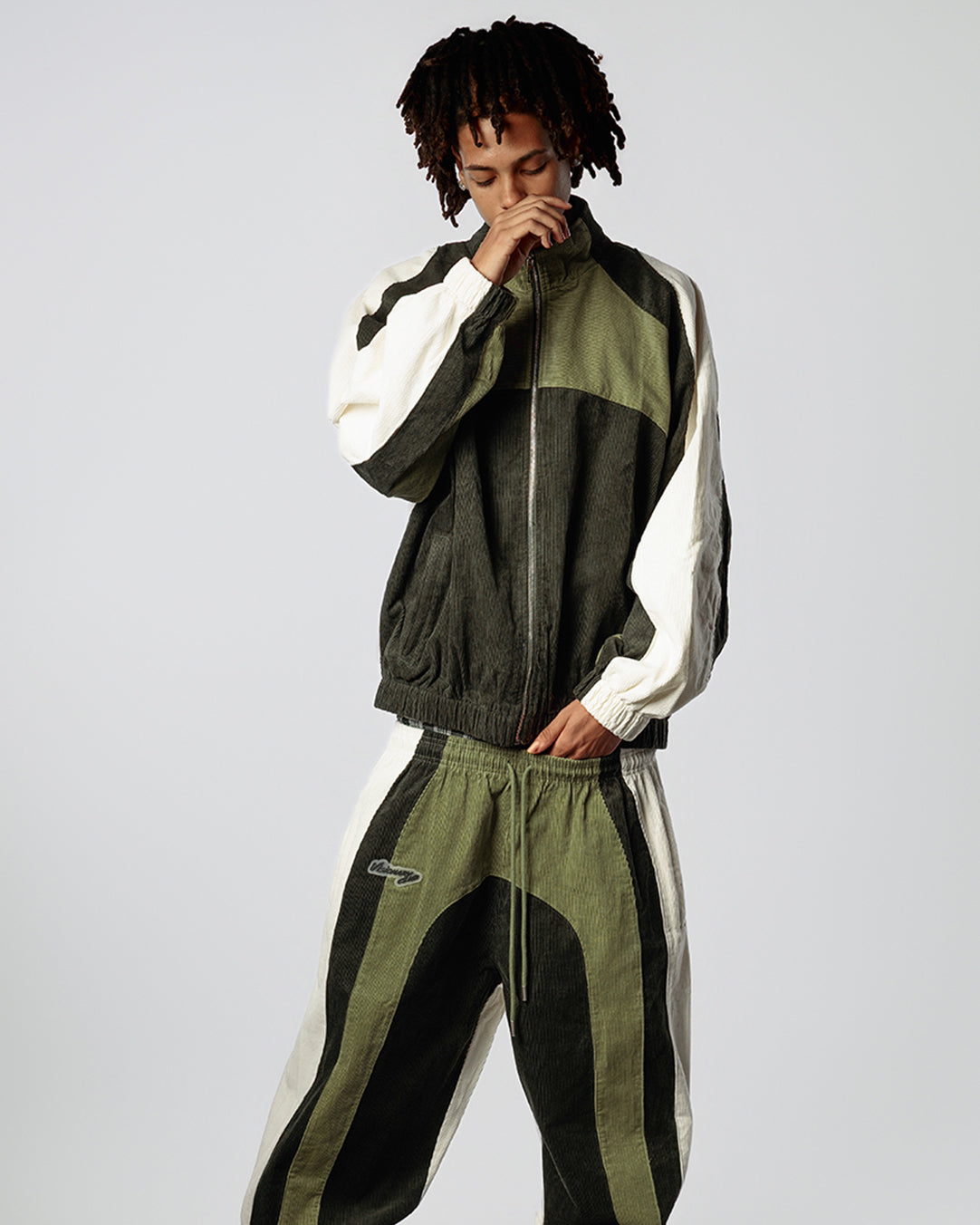 "RADIANT AURA" TRACK JACKET (TRIPLE JADE)