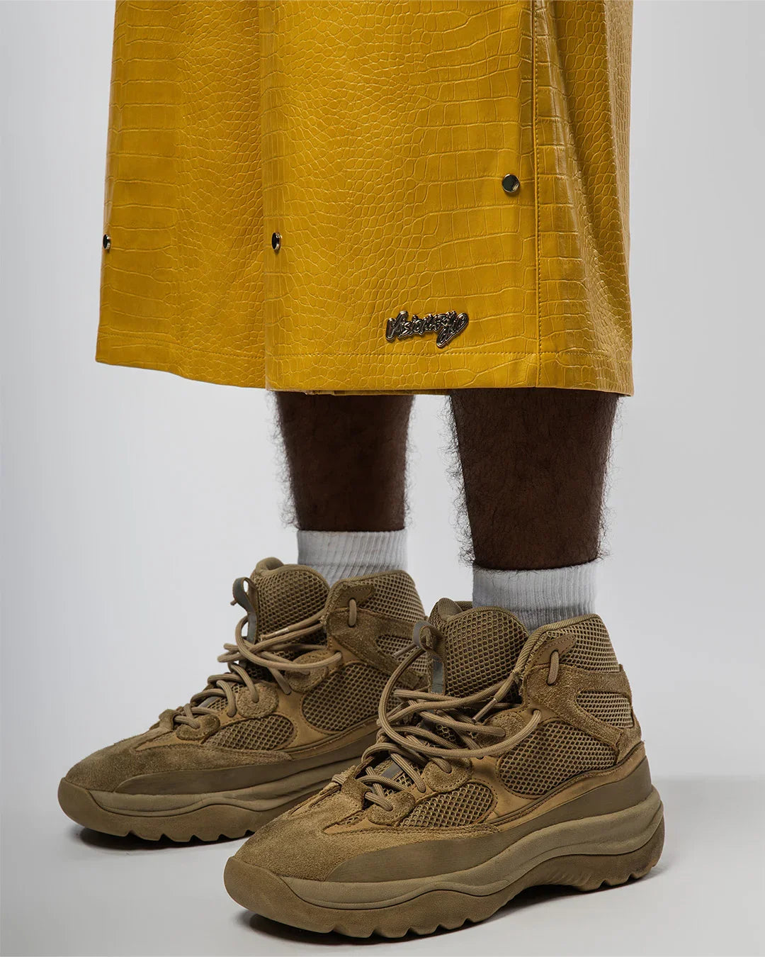"NIGHT CRAWLER " BAGGY LEATHER SHORTS (YELLOW)