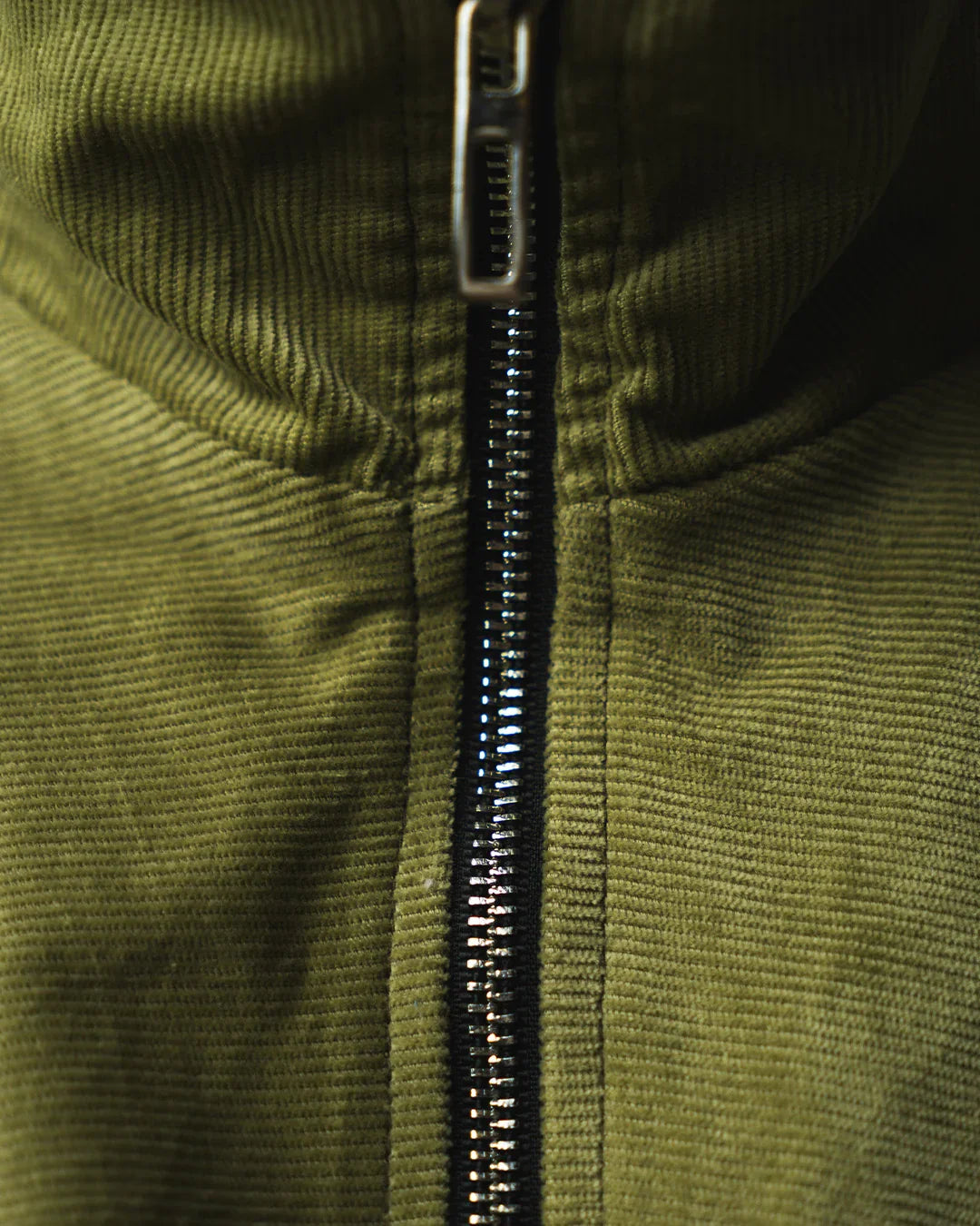 "RADIANT AURA" TRACK JACKET (TRIPLE JADE)