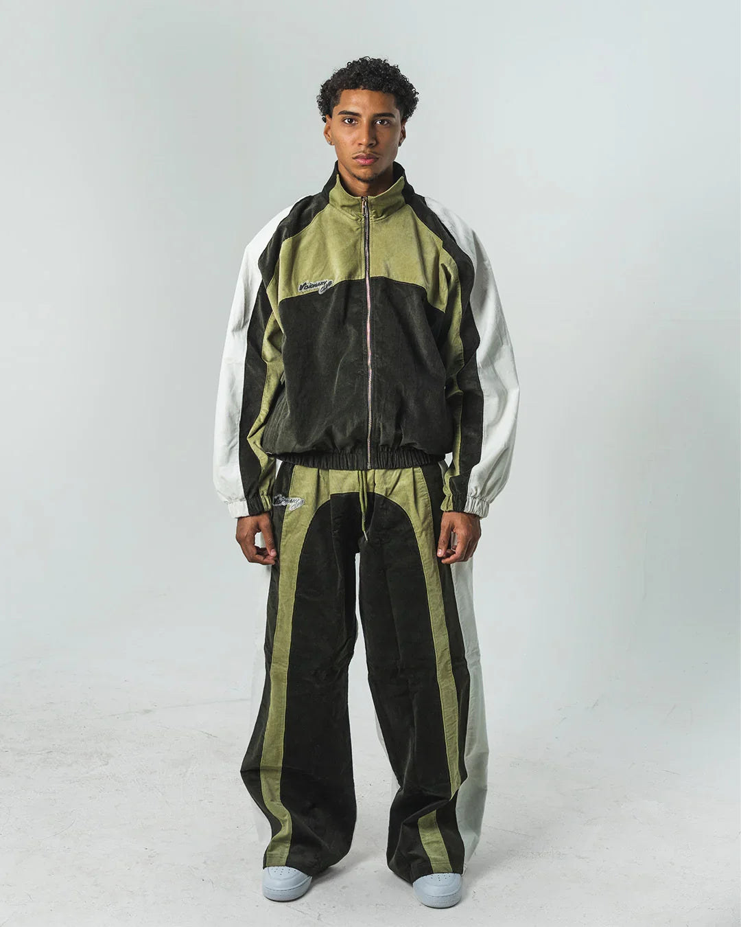 "RADIANT AURA" TRACK JACKET (TRIPLE JADE)
