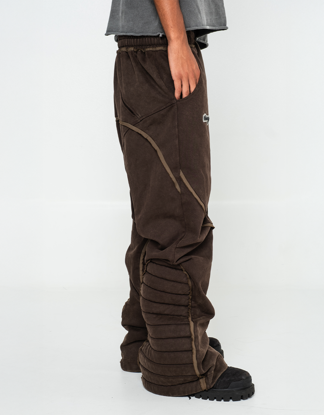 VISIONARY "GRIDRUNNER" PANEL MOTO SWEATS(BROWN)