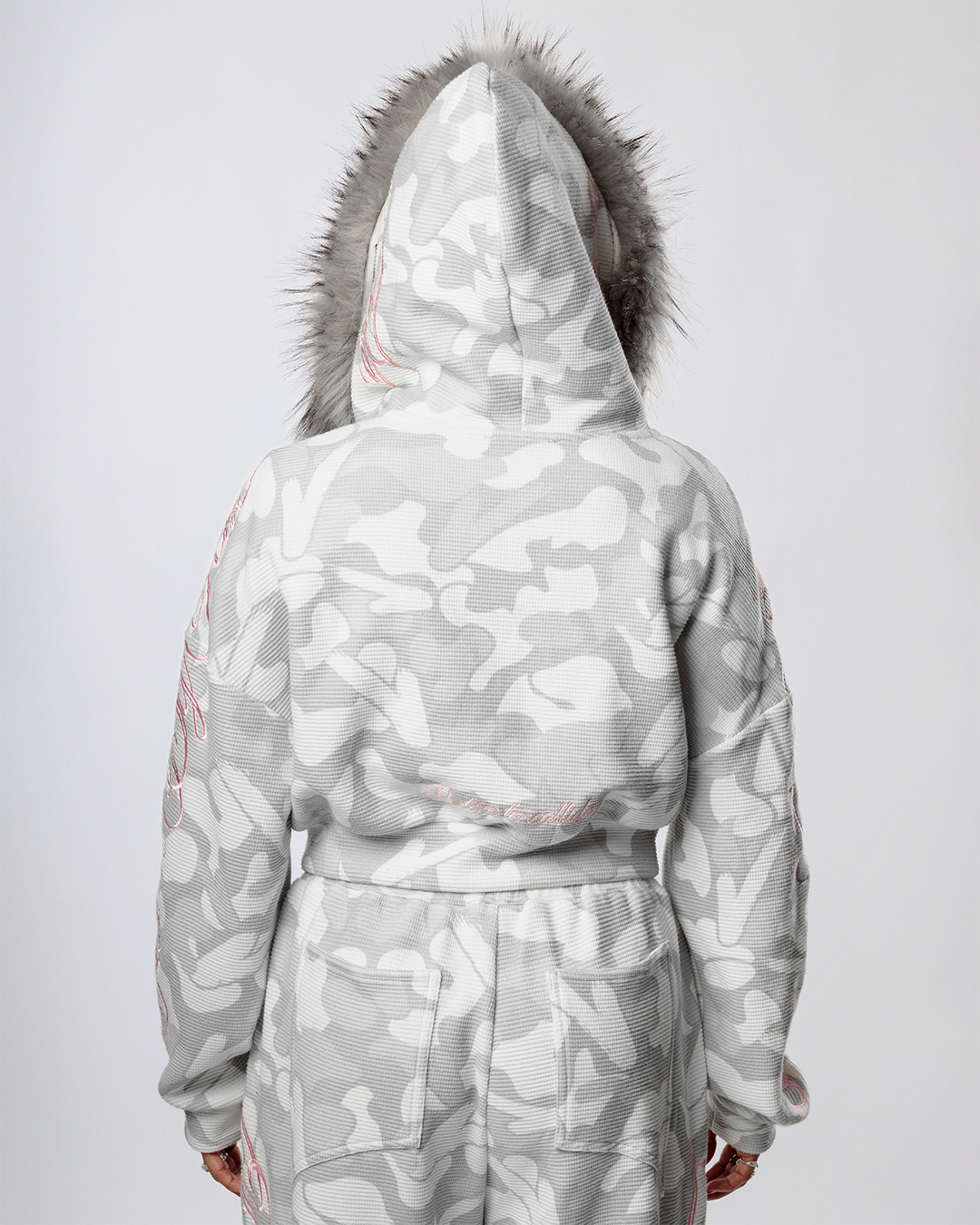 VISIONARY "BOUND BY FATE" CAMO FUR CROPPED ZIP UP JACKET (WOMEN)