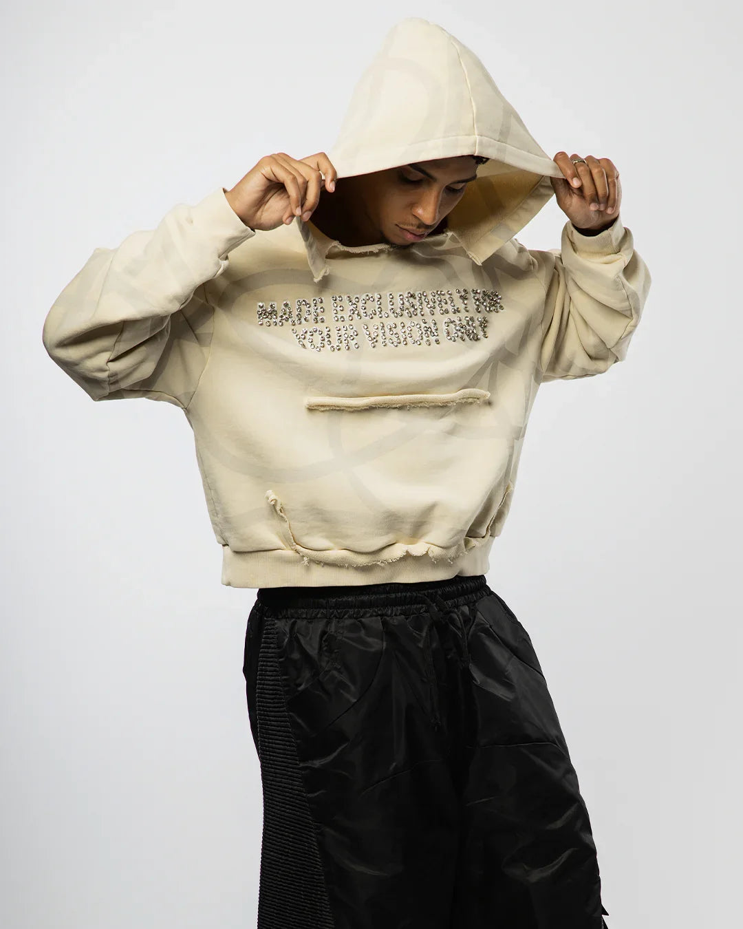 VISIONARY "TWISTED CHAOS" DISTRESSED HOODIE (OAT MILK)