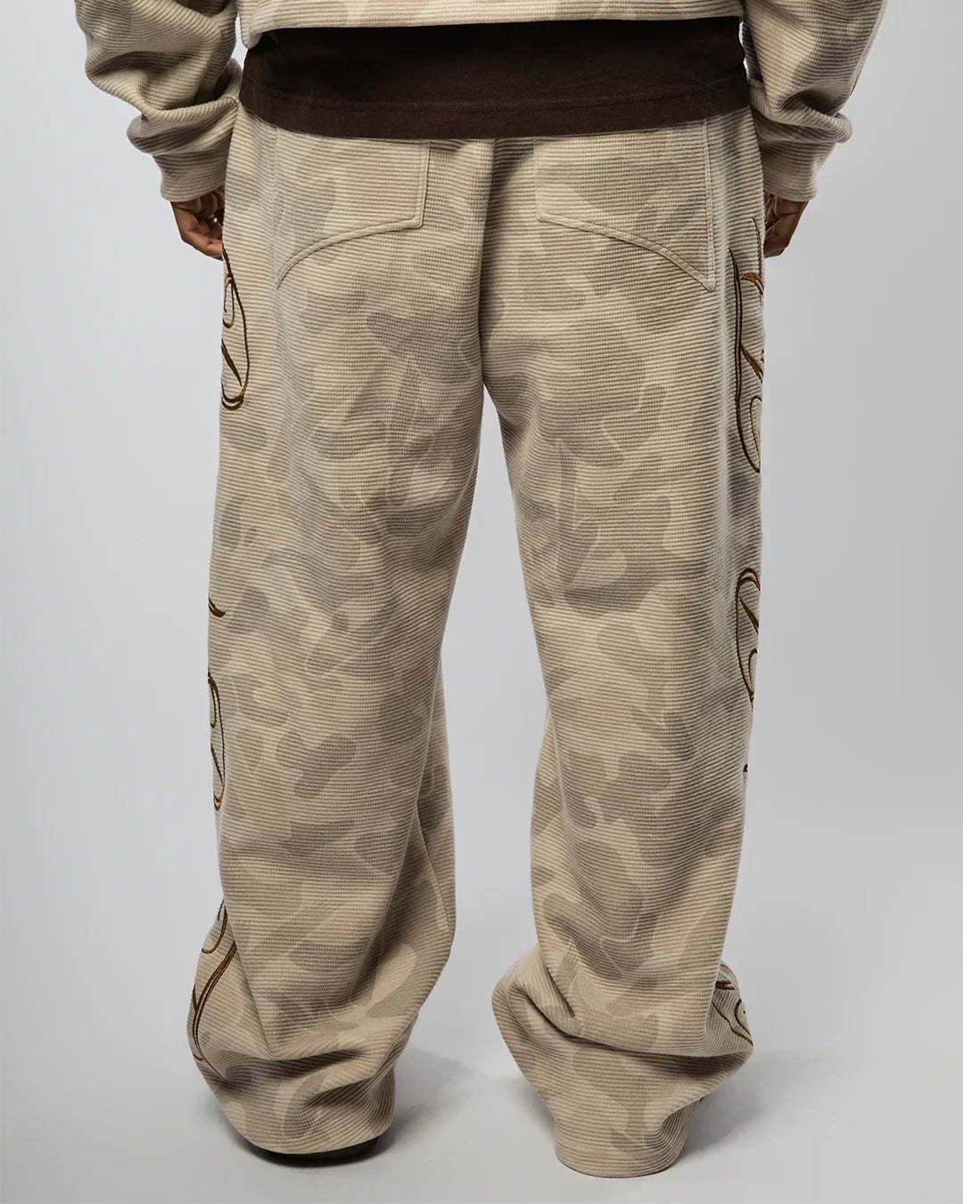VISIONARY "BOUND BY FATE" CAMO SWEATS