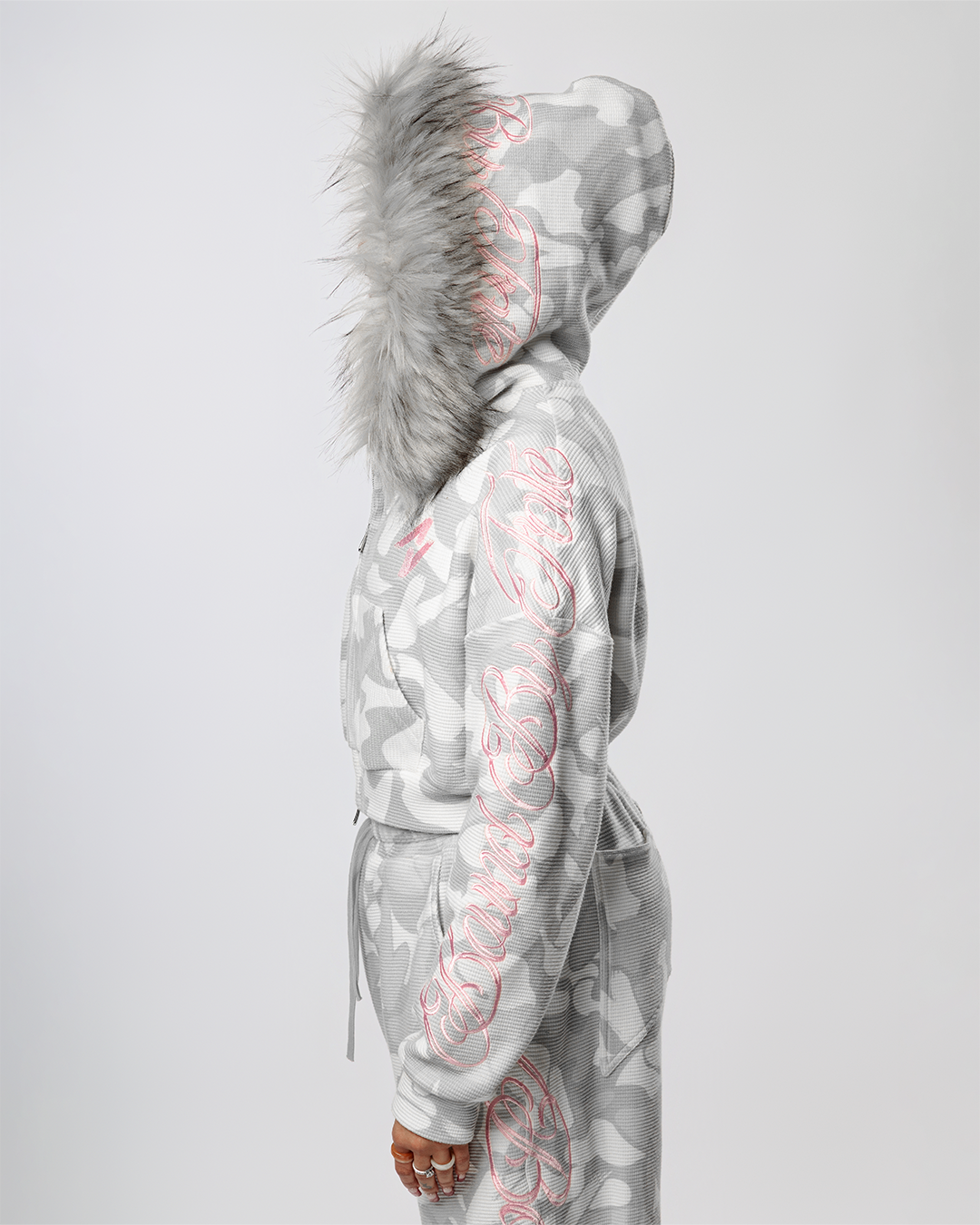 VISIONARY "BOUND BY FATE" CAMO FUR CROPPED ZIP UP JACKET (WOMEN)