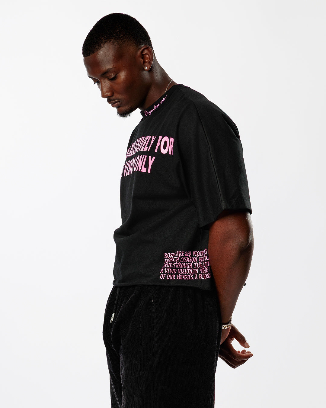 "LETTER TO YOUR HEART" BOXY TEE (BLACK)