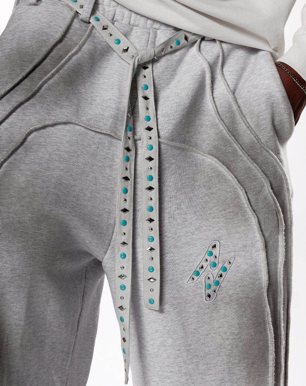 "INVERTED AURA" V2 SHORTS (MUDSTONE)
