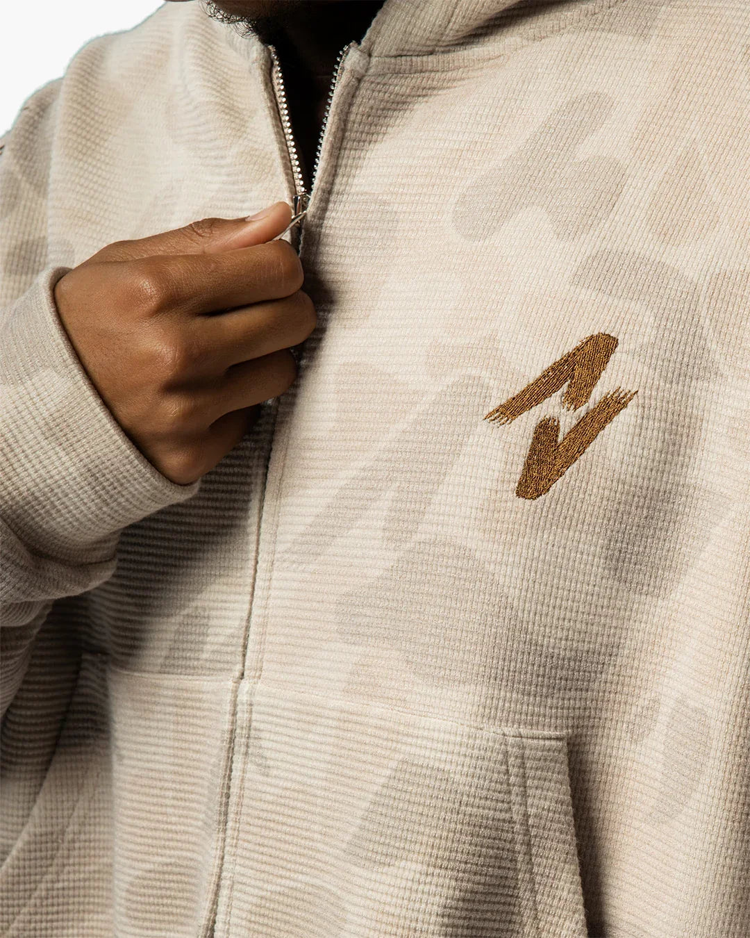 VISIONARY "BOUND BY FATE" CAMO ZIP UP JACKET
