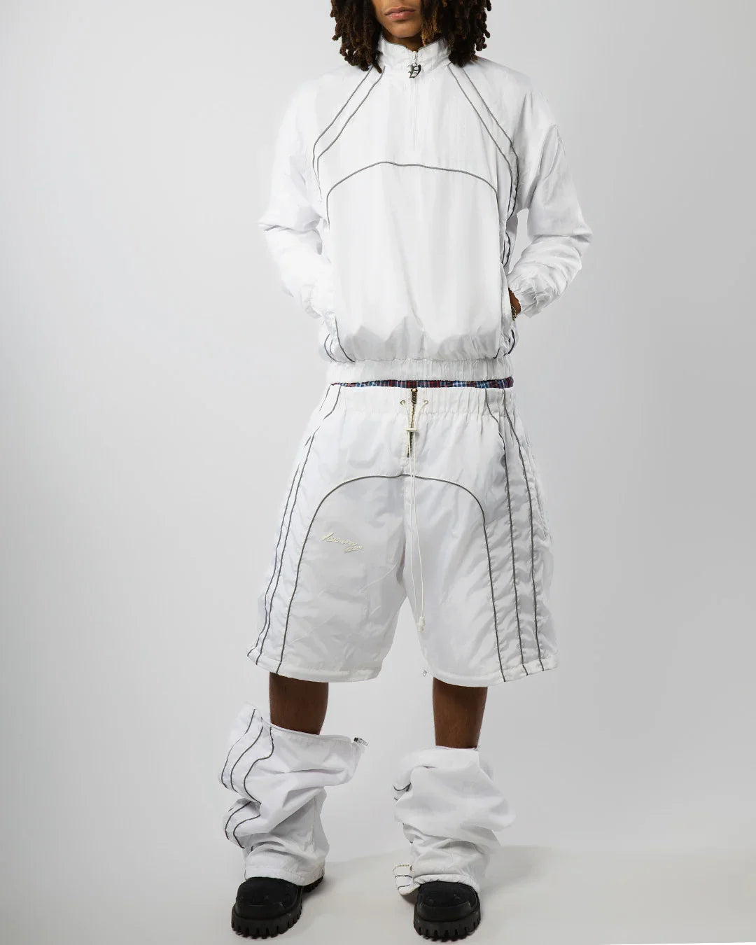 “RADIANT AURA” NYLON CONVERTIABLE PANTS (WHITE)