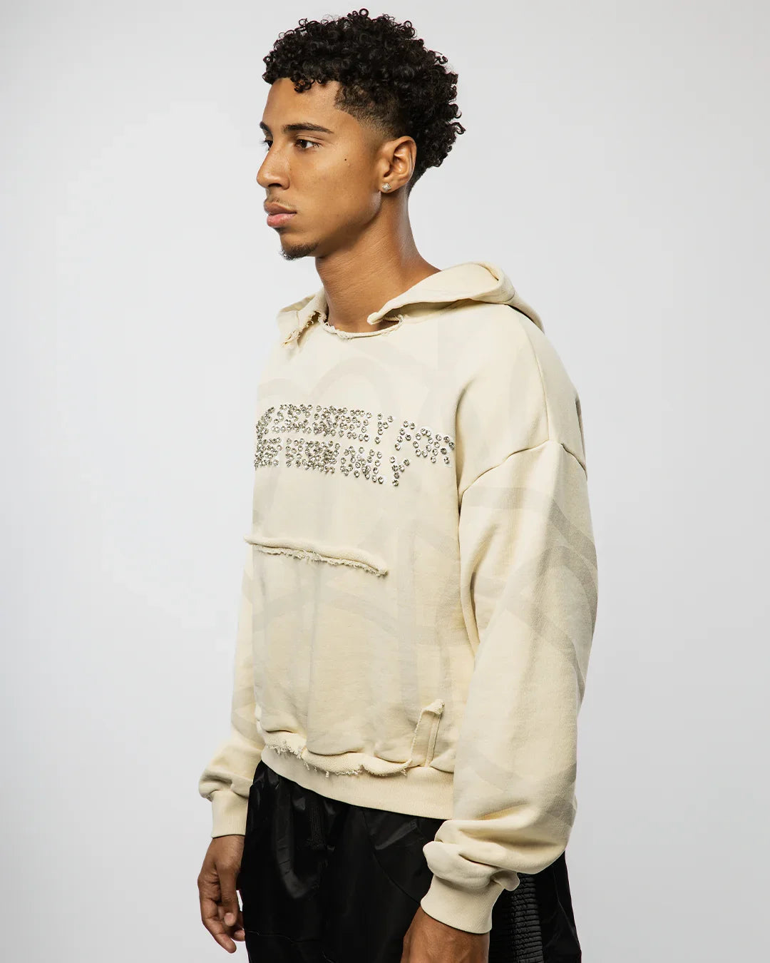 VISIONARY "TWISTED CHAOS" DISTRESSED HOODIE (OAT MILK)