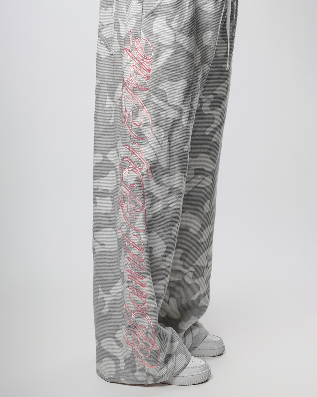VISIONARY "BOUND BY FATE" CAMO SWEATS (WOMEN)
